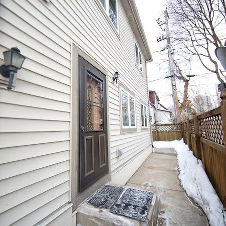 Appartement Tucked Away Off Brady - 4 Beds à Milwaukee Extérieur photo