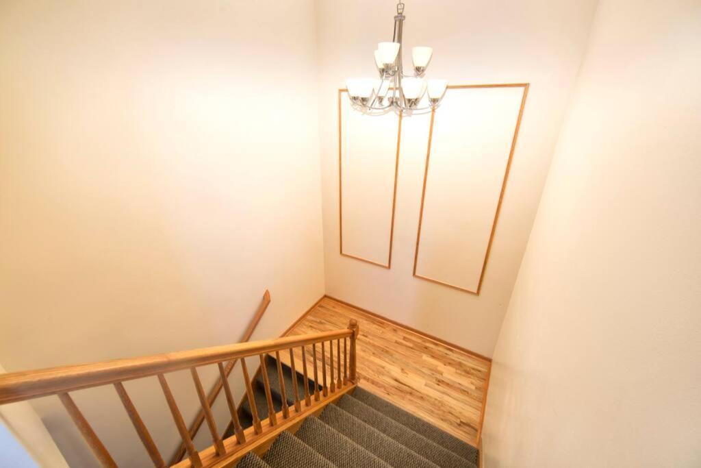 Appartement Tucked Away Off Brady - 4 Beds à Milwaukee Extérieur photo